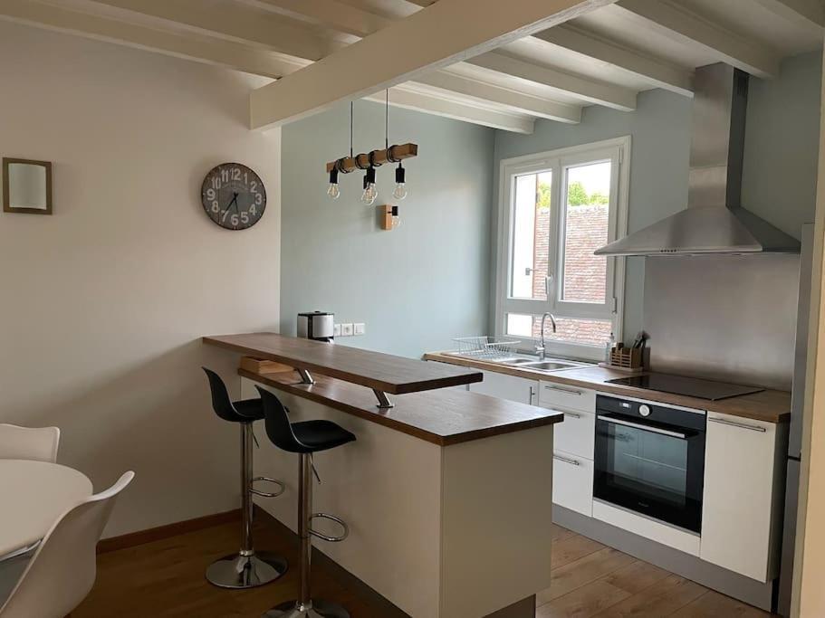 Tiny Paradise - 2 Bedrooms Apartment Montigny-sur-Loing 외부 사진