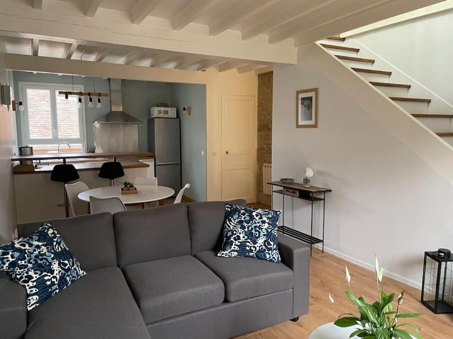 Tiny Paradise - 2 Bedrooms Apartment Montigny-sur-Loing 외부 사진